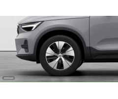 Volvo XC40 XC40 Core, B3 Mild hybrid, Gasolina de 2025 con 1 Km por 39.900 EUR. en Madrid