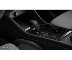 Volvo XC40 XC40 Plus, B3 Mild hybrid, Gasolina, Dark de 2025 con 1 Km por 41.700 EUR. en Madrid
