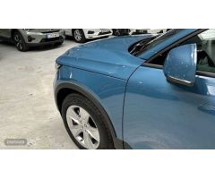 Volvo XC40 XC40 Core, B3 Mild hybrid, Gasolina de 2025 con 1 Km por 39.300 EUR. en Madrid
