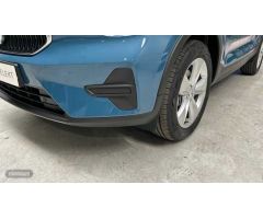 Volvo XC40 XC40 Core, B3 Mild hybrid, Gasolina de 2025 con 1 Km por 39.300 EUR. en Madrid
