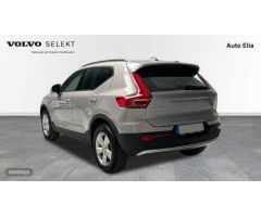 Volvo XC40 XC40 Core, B3 Mild hybrid, Gasolina de 2025 con 1 Km por 39.300 EUR. en Madrid