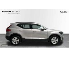 Volvo XC40 XC40 Core, B3 Mild hybrid, Gasolina de 2025 con 1 Km por 39.300 EUR. en Madrid