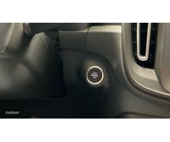 Volvo XC40 XC40 Core, B3 Mild hybrid, Gasolina de 2025 con 1 Km por 39.300 EUR. en Madrid