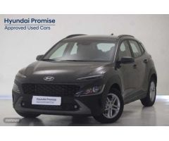 Hyundai Kona 1.0 TGDI Maxx 4x2 de 2023 con 12.647 Km por 20.490 EUR. en Cadiz