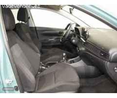 Hyundai Bayon 1.2 MPI Maxx de 2024 con 800 Km por 19.990 EUR. en Cadiz