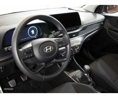 Hyundai Bayon 1.2 MPI Maxx de 2024 con 800 Km por 19.990 EUR. en Cadiz