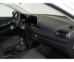 Hyundai i30 1.0 TGDI Klass 48V 100 de 2024 con 10.700 Km por 22.990 EUR. en Cadiz