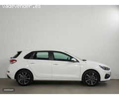 Hyundai i30 1.5 DPI Klass SLX 110 de 2024 con 4.852 Km por 19.490 EUR. en Cadiz
