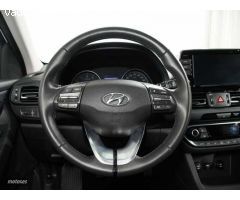 Hyundai i30 1.5 DPI Klass SLX 110 de 2024 con 4.852 Km por 19.490 EUR. en Cadiz