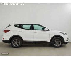 Hyundai Santa Fe Santa Fe 2.0CRDi 4x2 Essence 7s de 2018 con 146.800 Km por 18.990 EUR. en Cadiz