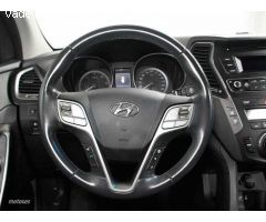 Hyundai Santa Fe Santa Fe 2.0CRDi 4x2 Essence 7s de 2018 con 146.800 Km por 18.990 EUR. en Cadiz