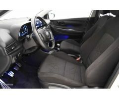 Hyundai Bayon 1.2 MPI Maxx de 2024 con 15.510 Km por 18.490 EUR. en Cadiz