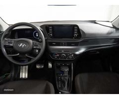 Hyundai Bayon 1.0 TGDI 48V Maxx DT de 2024 con 10.700 Km por 20.990 EUR. en Cadiz