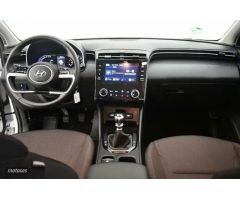 Hyundai Tucson 1.6 TGDI Klass 4x2 de 2024 con 27.080 Km por 24.490 EUR. en Cadiz
