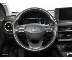 Hyundai Kona 1.6 GDI DT Maxx de 2022 con 45.750 Km por 23.490 EUR. en Cadiz
