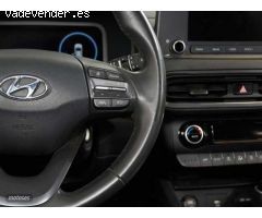 Hyundai Kona 1.6 GDI DT Maxx de 2022 con 45.750 Km por 23.490 EUR. en Cadiz