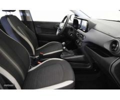Hyundai i10 1.0 MPI Klass de 2023 con 23.556 Km por 13.990 EUR. en Cadiz