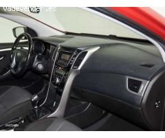 Hyundai i30 1.4 Tecno de 2014 con 83.500 Km por 10.990 EUR. en Cadiz