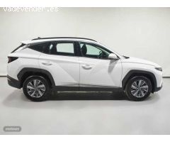 Hyundai Tucson 1.6 TGDI Maxx 4x2 de 2024 con 17.696 Km por 26.490 EUR. en Cadiz