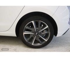 Hyundai i30 1.5 DPI Klass SLX 110 de 2024 con 18.386 Km por 19.990 EUR. en Cadiz