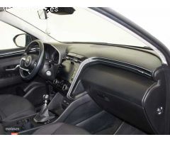 Hyundai Tucson 1.6 TGDI Klass 4x2 de 2023 con 5.600 Km por 24.490 EUR. en Cadiz
