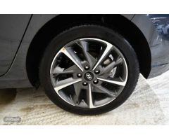 Hyundai i30 1.5 DPI Klass SLX 110 de 2024 con 12.305 Km por 19.700 EUR. en Zaragoza