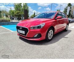Hyundai i30 1.4 MPI Essence 100 de 2019 con 102.650 Km por 11.500 EUR. en Madrid