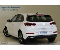 Hyundai i30 1.0 TGDI Klass 48V 100 de 2024 con 6.542 Km por 22.670 EUR. en Madrid
