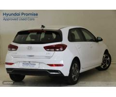 Hyundai i30 1.0 TGDI Klass 48V 100 de 2024 con 6.542 Km por 22.670 EUR. en Madrid