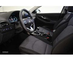 Hyundai i30 1.0 TGDI Klass 48V 100 de 2024 con 6.542 Km por 22.670 EUR. en Madrid
