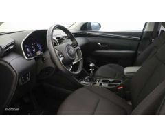 Hyundai Tucson 1.6 TGDI Klass 4x2 de 2024 con 8.981 Km por 24.280 EUR. en Madrid