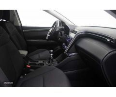 Hyundai Tucson 1.6 TGDI Klass 4x2 de 2024 con 12.151 Km por 24.240 EUR. en Madrid