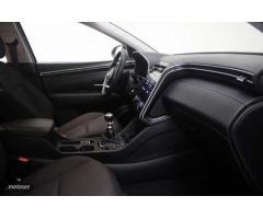 Hyundai Tucson 1.6 TGDI Klass 4x2 de 2024 con 12.201 Km por 24.240 EUR. en Madrid