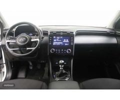 Hyundai Tucson 1.6 TGDI Klass 4x2 de 2024 con 9.196 Km por 24.200 EUR. en Madrid