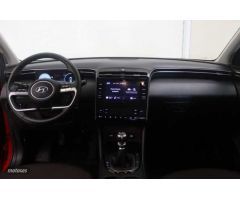 Hyundai Tucson 1.6 TGDI Maxx 4x2 de 2024 con 15.213 Km por 25.800 EUR. en Madrid