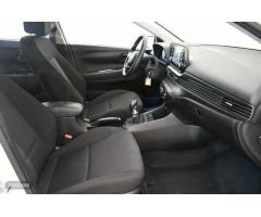 Hyundai i20 1.0 TGDI Klass 100 de 2024 con 18.236 Km por 19.450 EUR. en Baleares