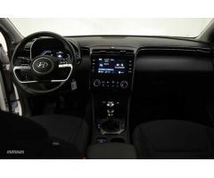 Hyundai Tucson 1.6 TGDI Klass 4x2 de 2024 con 25.347 Km por 23.990 EUR. en Madrid