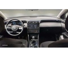 Hyundai Tucson 1.6 TGDI 48V Maxx 4x2 de 2021 con 27.279 Km por 24.490 EUR. en Madrid