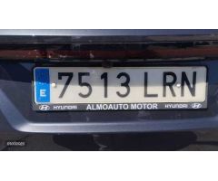 Hyundai Tucson 1.6 TGDI Maxx 4x2 de 2021 con 82.000 Km por 22.500 EUR. en Madrid