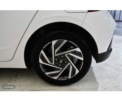 Hyundai i20 1.0 TGDI Klass 100 de 2024 con 13.501 Km por 17.490 EUR. en Madrid