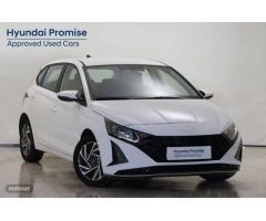 Hyundai i20 1.0 TGDI Klass 100 de 2024 con 11.838 Km por 17.490 EUR. en Madrid