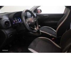 Hyundai i10 1.0 MPI Klass de 2024 con 7.372 Km por 13.490 EUR. en Madrid