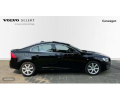 Volvo S60 D4 Momentum Automatico de 2015 con 155.003 Km por 17.900 EUR. en Vizcaya