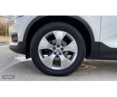 Volvo XC40 2.0 D3 BUSINESS PLUS 5P de 2020 con 88.629 Km por 25.100 EUR. en Murcia