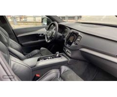 Volvo XC 90 2.0 T8 RECHARGE R-DESIGN AWD AT 5P 7 Plazas de 2021 con 182.598 Km por 38.500 EUR. en Mu