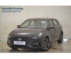 Hyundai i30 1.5 DPI Klass SLX 110 de 2024 con 11.286 Km por 20.990 EUR. en Pontevedra