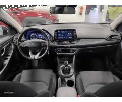 Hyundai i30 1.0 TGDI Klass LR 48V 120 de 2024 con 17.300 Km por 20.700 EUR. en Cuenca