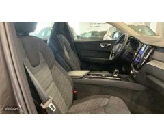 Volvo XC 60 2.0 B4 D CORE AUTO 197 5P de 2024 con 20.115 Km por 42.500 EUR. en Ciudad Real