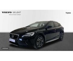 Volvo V 40 2.0 D2 PLUS 120 5P de 2019 con 84.644 Km por 18.500 EUR. en Ciudad Real