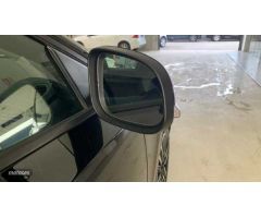 Volvo V 40 2.0 D2 PLUS 120 5P de 2019 con 84.644 Km por 18.500 EUR. en Ciudad Real